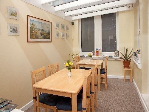The Meltham Guest House Scarborough Exteriör bild